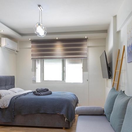 קסאנטי Blaze Studios & Apartments מראה חיצוני תמונה