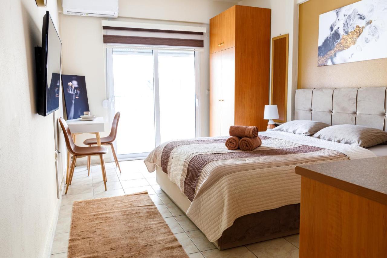 קסאנטי Blaze Studios & Apartments מראה חיצוני תמונה