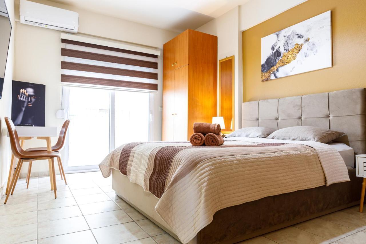 קסאנטי Blaze Studios & Apartments מראה חיצוני תמונה