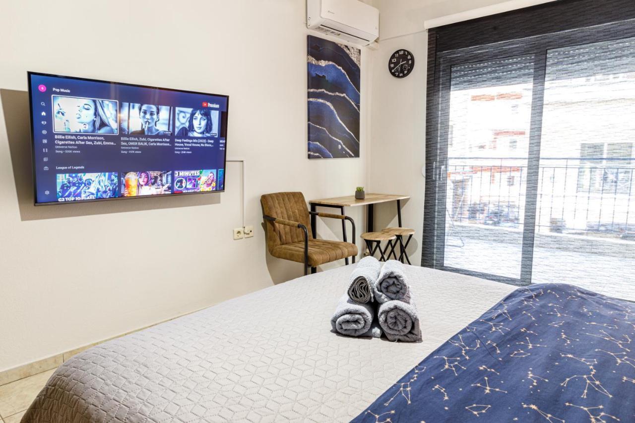 קסאנטי Blaze Studios & Apartments מראה חיצוני תמונה