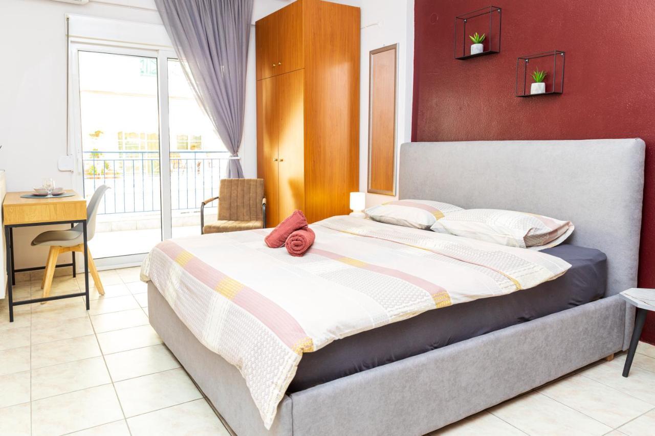 קסאנטי Blaze Studios & Apartments מראה חיצוני תמונה